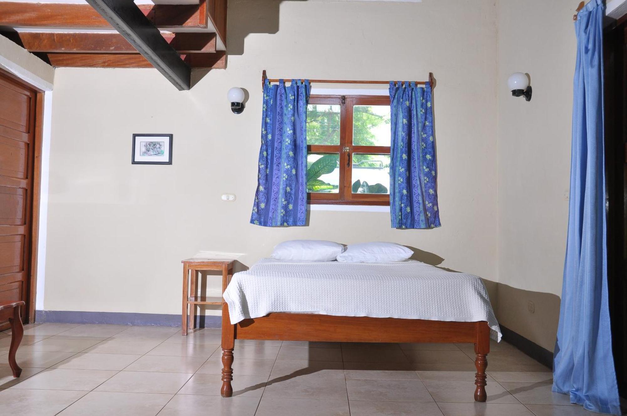 Hotel Villa Paraiso Santo Domingo Rum bild